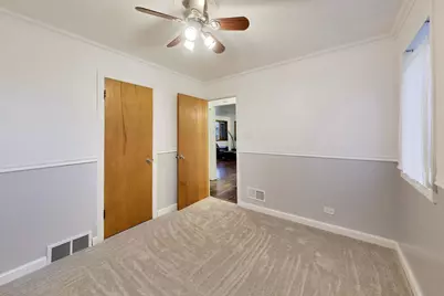 2183 Laura Lane, Des Plaines, IL 60018 - Photo 10
