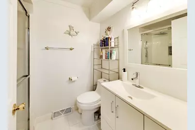 911 S Elmhurst Road, Mount Prospect, IL 60056 - Photo 30