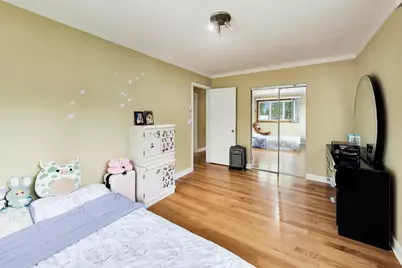 911 S Elmhurst Road, Mount Prospect, IL 60056 - Photo 26