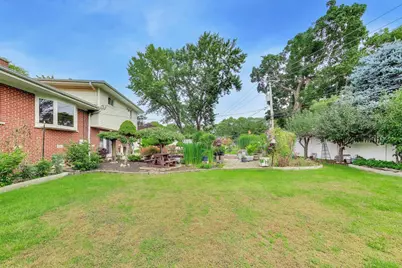 911 S Elmhurst Road, Mount Prospect, IL 60056 - Photo 46