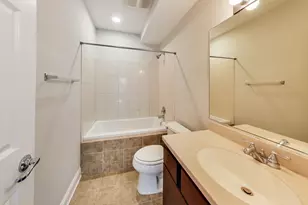 3332 W Palmer St, Chicago, IL 60647 - Photo 32