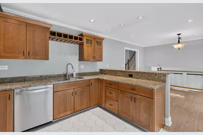 352 Berry Drive, Naperville, IL 60540 - Photo 8