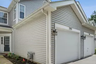 295 Hunterdon Ct, Schaumburg, IL 60194 - Photo 1
