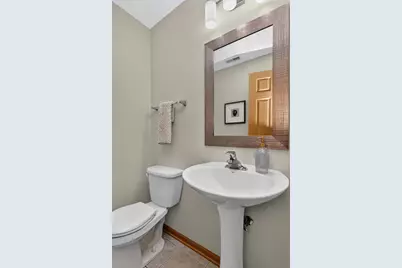 2927 Pleasant Plains Drive, Saint Charles, IL 60175 - Photo 10