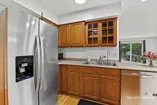 466 Laura Ct, Naperville, IL 60563 - Photo 18