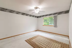 1102 Coventry Cir, Glendale Heights, IL 60139 - Photo 16