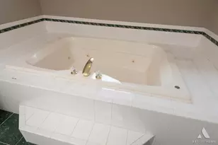 7901 Braeloch Ct, Orland Park, IL 60462 - Photo 42