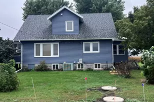 573 County Road 2050E Rd, Varna, IL 61375 - Photo 2