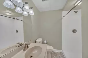 7N140 Nancy Ln, Saint Charles, IL 60175 - Photo 52