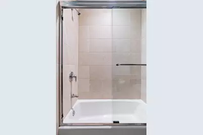 3736 N Fremont Street #1, Chicago, IL 60613 - Photo 16