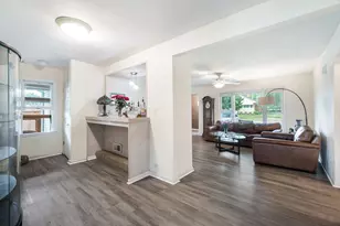 4241 Washington St, Downers Grove, IL 60515 - Photo 8