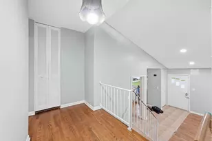 7030 W Carol Ave, Niles, IL 60714 - Photo 10