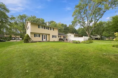 894 E Schirra Drive, Palatine, IL 60074 - Photo 18