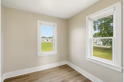 1266 N Schuyler Avenue, Kankakee, IL 60901 - Photo 12