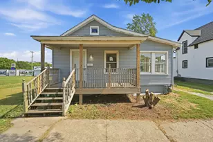 1266 N Schuyler Ave, Kankakee, IL 60901 - Photo 1