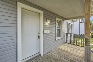 1266 N Schuyler Ave, Kankakee, IL 60901 - Photo 2
