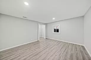 112 Liverpool Dr, Poplar Grove, IL 61065 - Photo 28