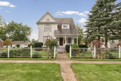 434 W Center Street, Paxton, IL 60957 - Photo 1