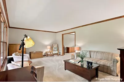2312 N Long Lane, McHenry, IL 60051 - Photo 2