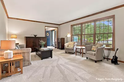 2312 N Long Lane, McHenry, IL 60051 - Photo 4