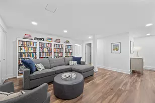 425 W Briar Pl, Chicago, IL 60657 - Photo 28