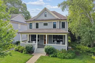 407 McKinley Ave, Libertyville, IL 60048 - Photo 2