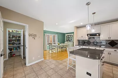 4529 N Sayre Avenue, Harwood Heights, IL 60706 - Photo 12
