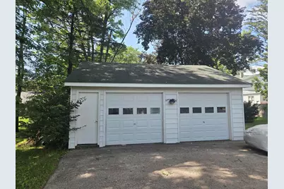 201 Marengo Road, Harvard, IL 60033 - Photo 2