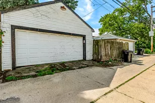 616 W 111th St, Chicago, IL 60628 - Photo 28