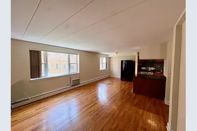 2115 W Farwell Avenue #202, Chicago, IL 60645 - Photo 2