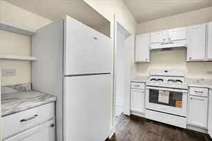 14741 Riverside Dr, South Holland, IL 60473 - Photo 6