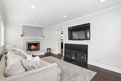 1095 Webster Lane, Des Plaines, IL 60016 - Photo 12