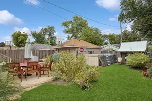 1095 Webster Ln, Des Plaines, IL 60016 - Photo 28