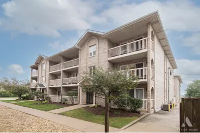 6644 W 65th Street #2N, Chicago, IL 60638 - Photo 2