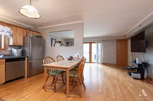 6644 W 65th St, Chicago, IL 60638 - Photo 10