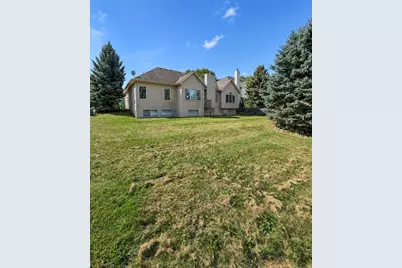 635 Nathan Lattin Lane, Sycamore, IL 60178 - Photo 34