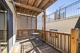 1049 W Montana St, Chicago, IL 60614 - Photo 10