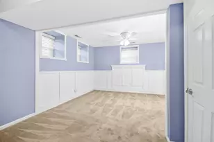 1049 W Montana St, Chicago, IL 60614 - Photo 12