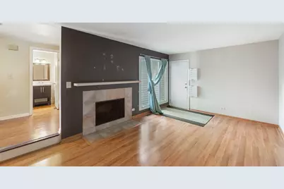 527 Winston Lane #527, Deerfield, IL 60015 - Photo 4