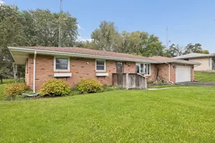 8598 Olson Rd, Belvidere, IL 61008 - Photo 26