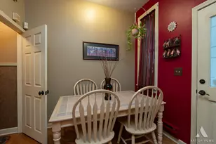 2151 W Polk St, Chicago, IL 60612 - Photo 10