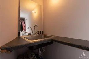 2151 W Polk St, Chicago, IL 60612 - Photo 24