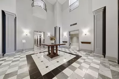 70 W Huron Street #502, Chicago, IL 60654 - Photo 2