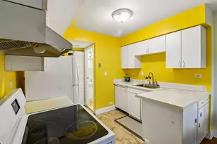 708 Shaw Ct, Schaumburg, IL 60194 - Photo 8