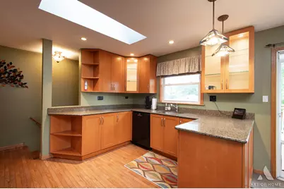 9313 Parkside Avenue, Oak Lawn, IL 60453 - Photo 12