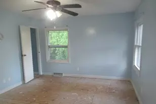 323 Berwick Dr, Aurora, IL 60506 - Photo 14