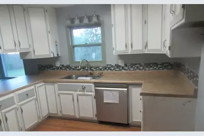 323 Berwick Drive, Aurora, IL 60506 - Photo 6