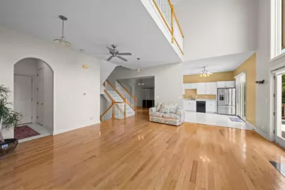 1296 S Falcon Drive, Palatine, IL 60067 - Photo 8