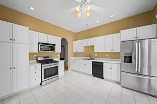 1296 S Falcon Dr, Palatine, IL 60067 - Photo 6