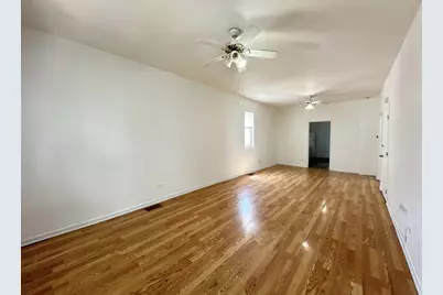 1722 N Kimball Avenue #2, Chicago, IL 60647 - Photo 12
